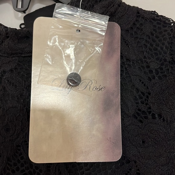 Little Black Dress (with keyhole back). - Picture 3 of 5